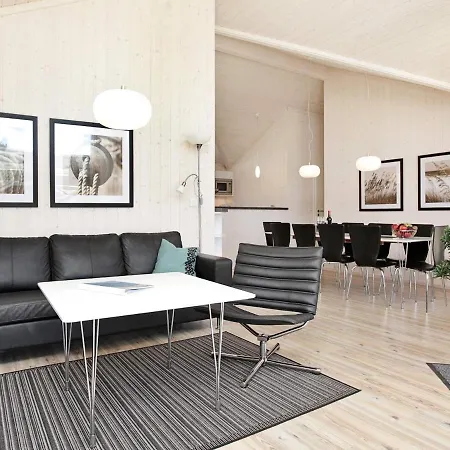 10 Person Holiday Home In Gro Enbrode Großenbrode Extérieur photo