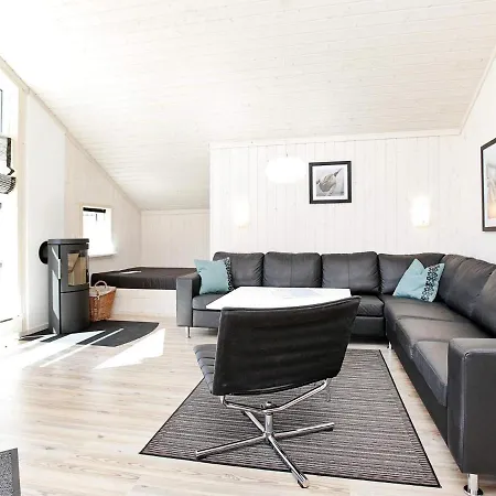 10 Person Holiday Home In Gro Enbrode Großenbrode Extérieur photo
